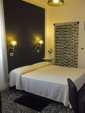Отель Hotel Vittoriano  Турин